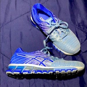 Asics Gel Quantum 180 blue running shoes